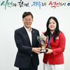  안산 청년 김민슬, OMC 헤어월드컵 첫 도전 금메달… 세계 무대 빛냈다