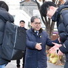 “여러분을 응원합니다, 힘내세요!”