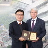 성남시의회 김유석의장, 대한전문건설협회 감사패 수상